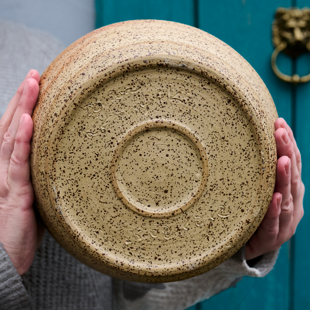 Ceramic bowl with white glaze – approx. 2 L