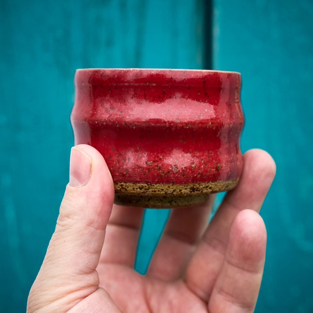 Ceramic bowl with small pepper, approx. 200 ml