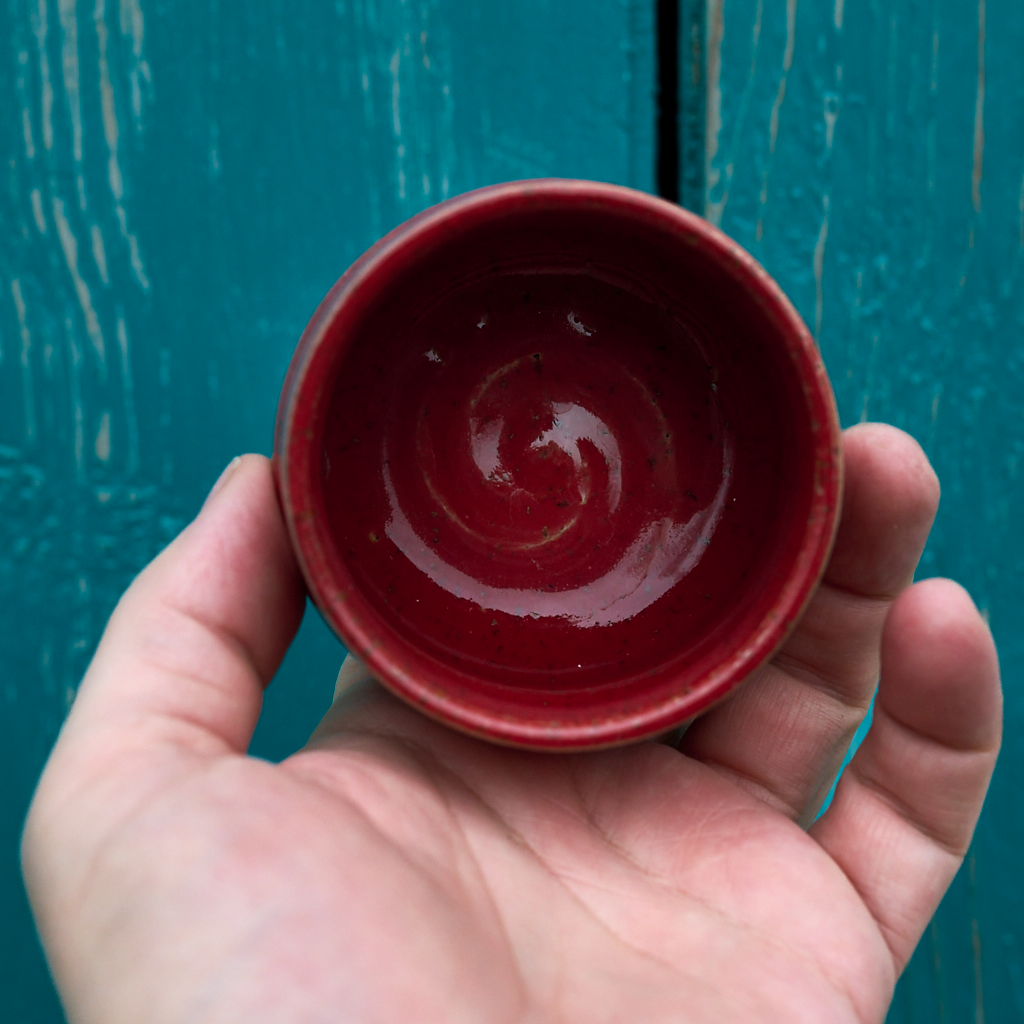 Ceramic bowl with small pepper, approx. 200 ml
