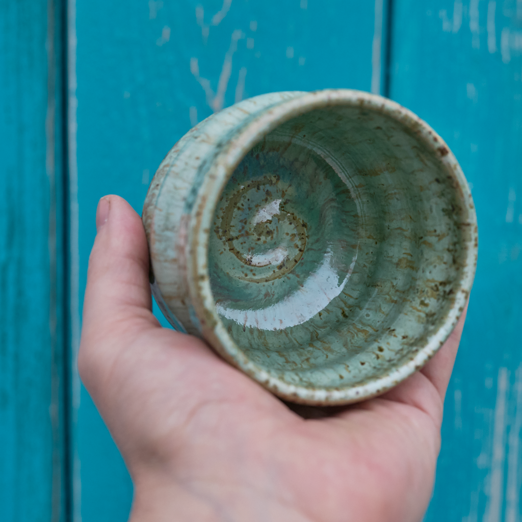 Small white ceramic bowl, approx. 200 ml
