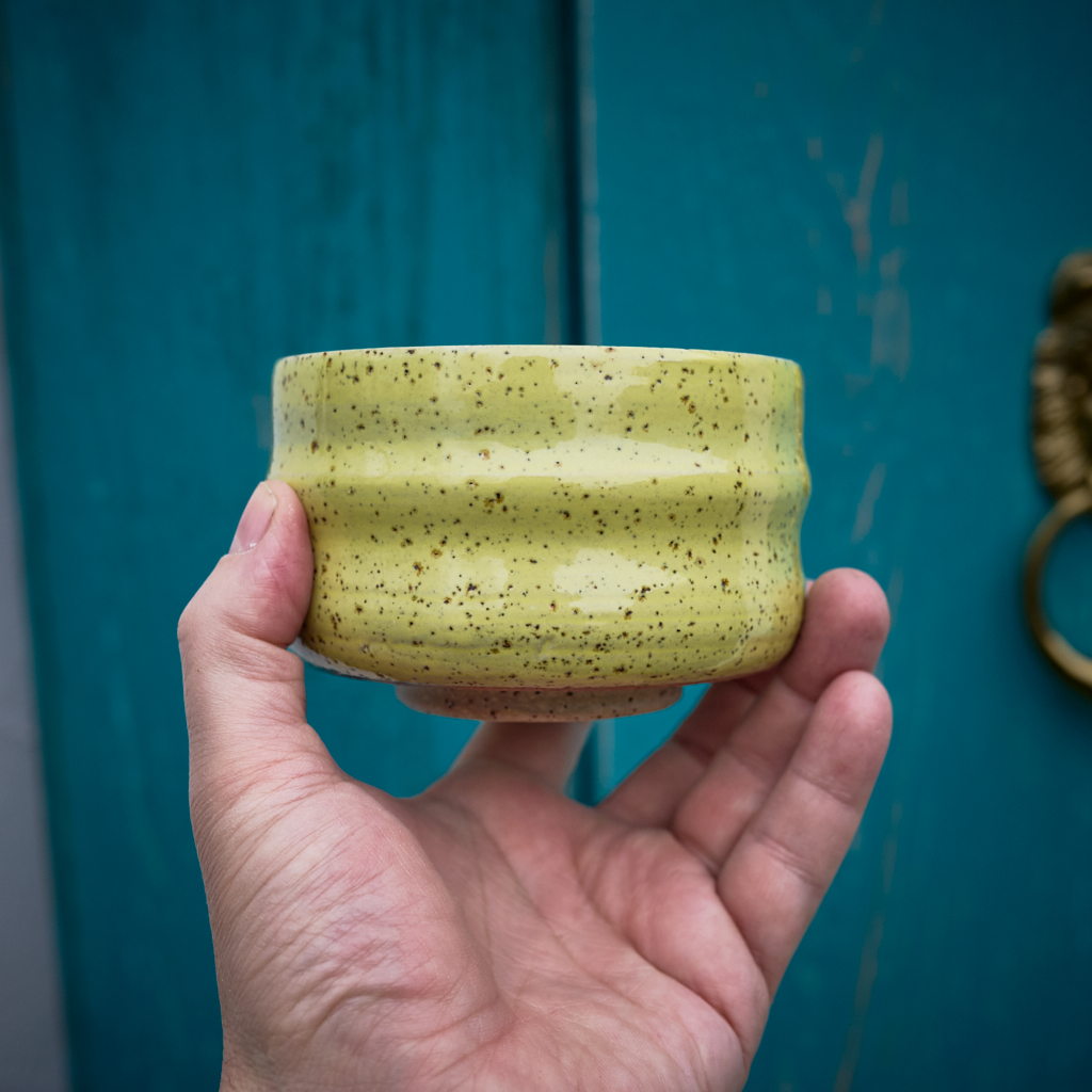 Small white ceramic bowl, approx. 200 ml
