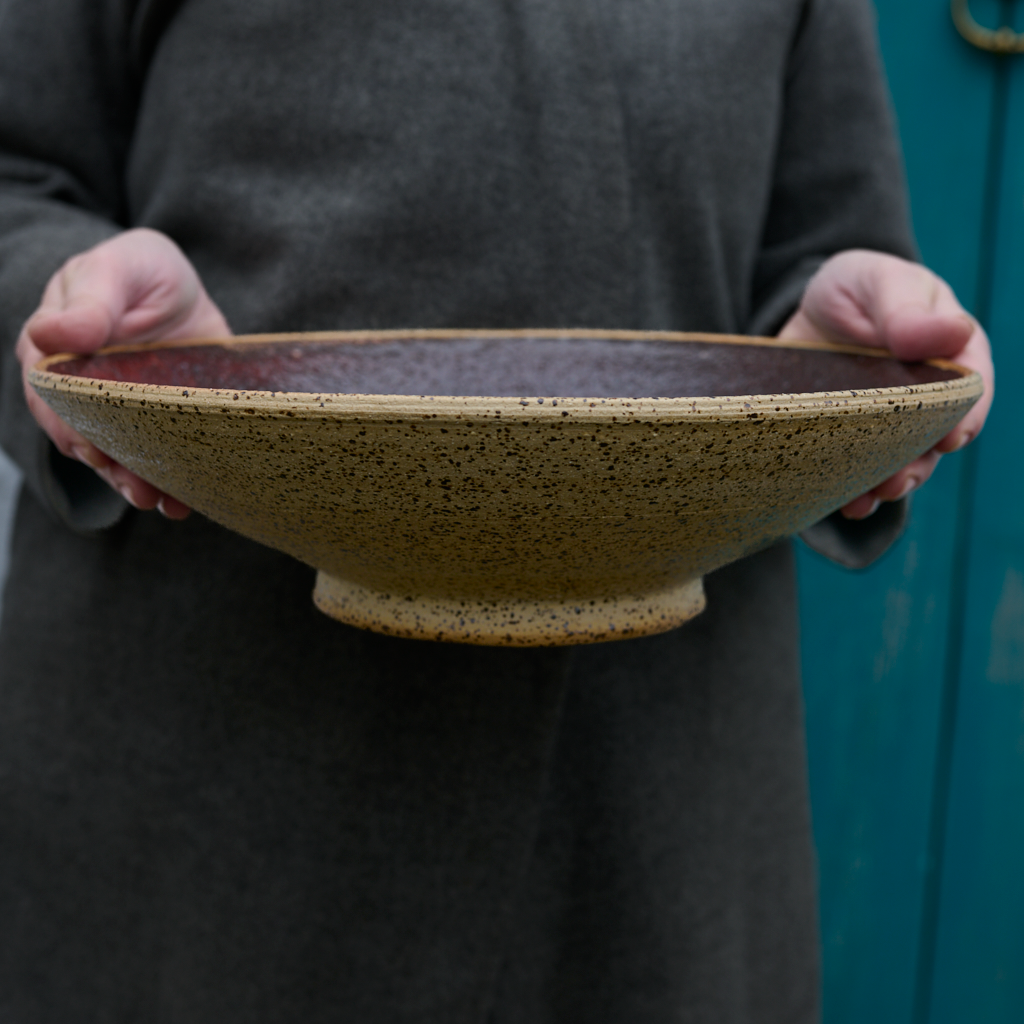 Ceramic bowl with red glaze – approx. 1.5 L